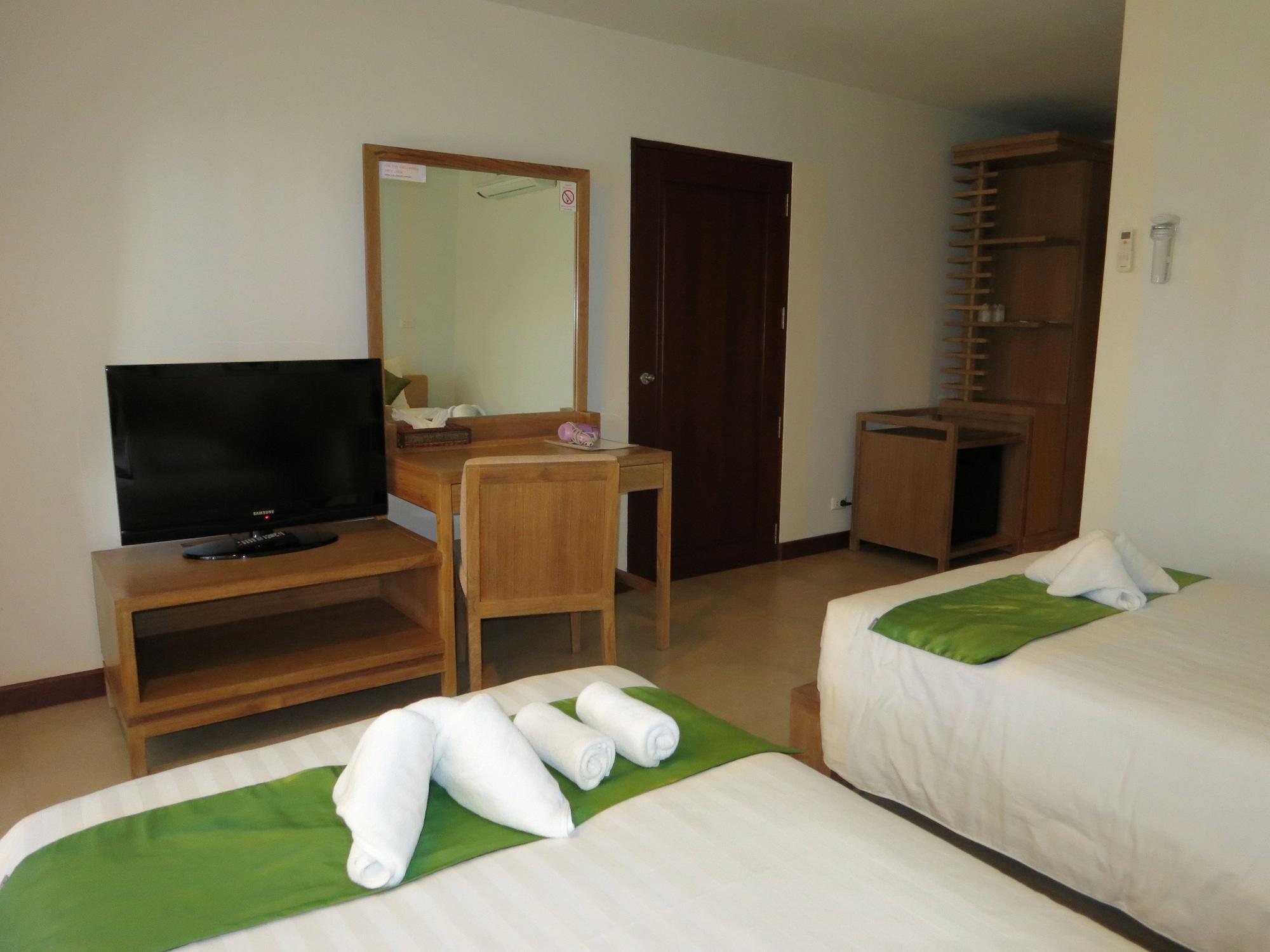 Islanda Resort Hotel Mak-sziget Kültér fotó